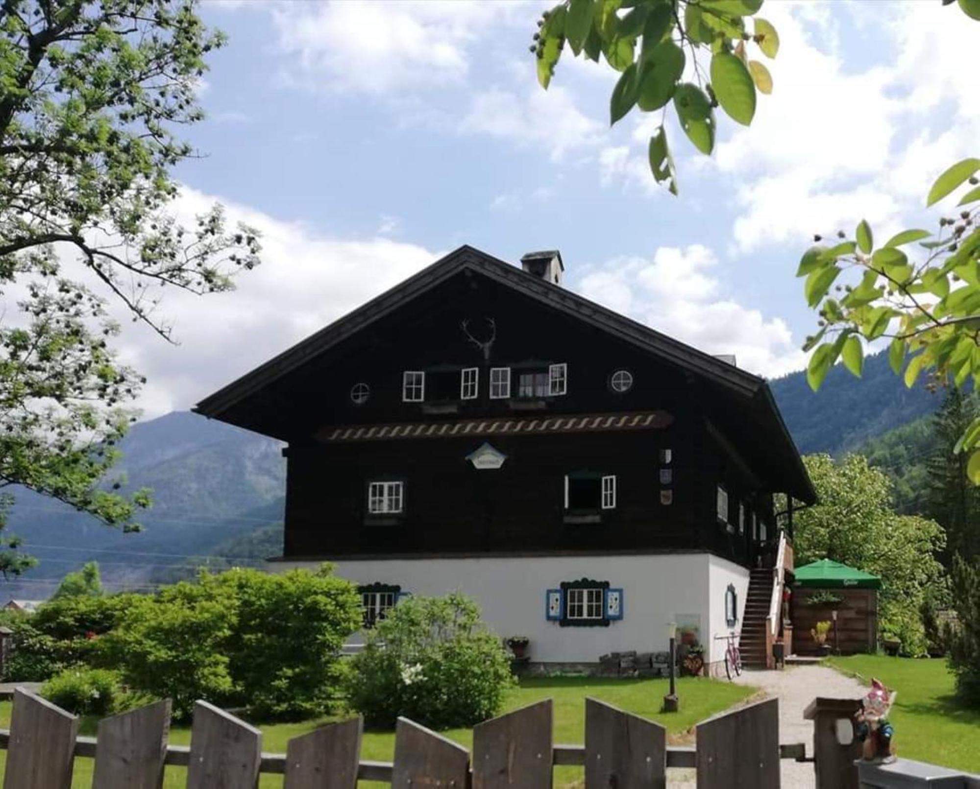 Ferienlounge Bluntausee Golling an der Salzach Exterior foto